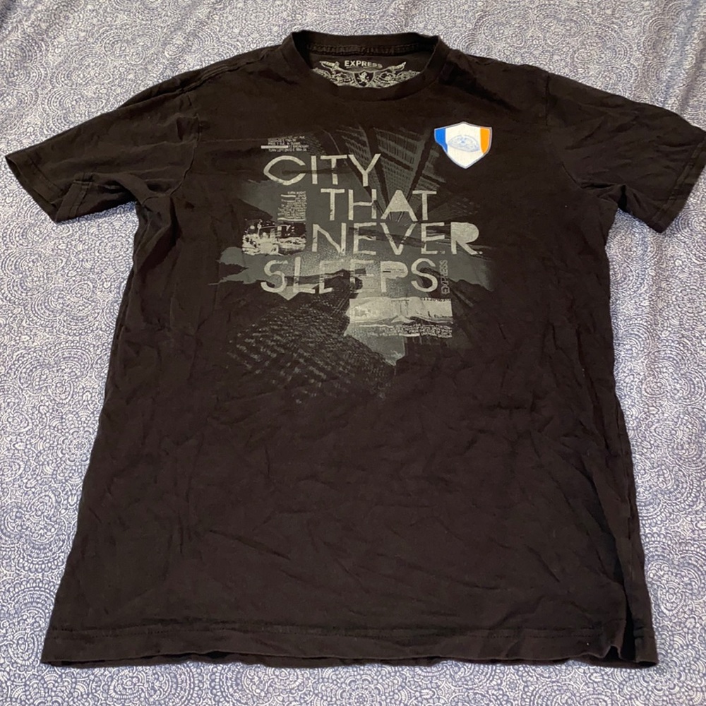 Bundle of 2 Men’s Express T Shirts